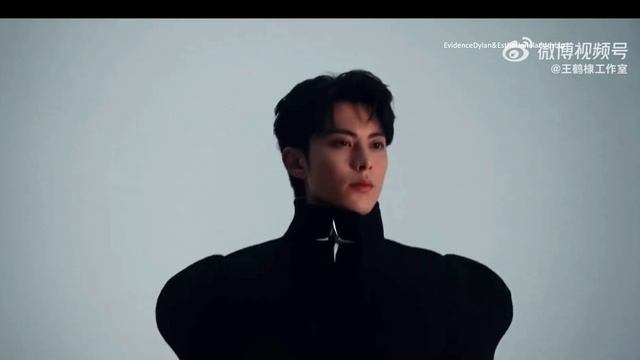 hint25 Dylan Wang sending encrypted SOS to Esther Yu on Xmas day "I love you XinXin" смотреть онлайн