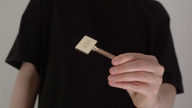 Золотой Выжиматель Jungle Story пресс для тюбиков Golden Series смотреть онлайн