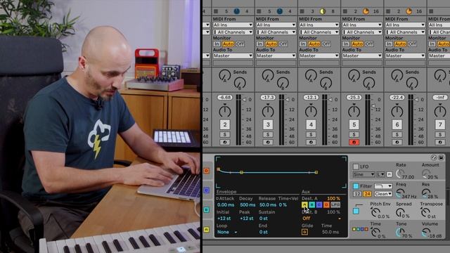 Ableton Live Tutorials: Introduction to the Operator Device смотреть онлайн