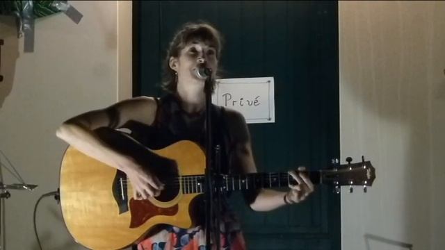 Une fenêtre ouverte (Pauline Ester) Charlotte Cosgrove смотреть онлайн