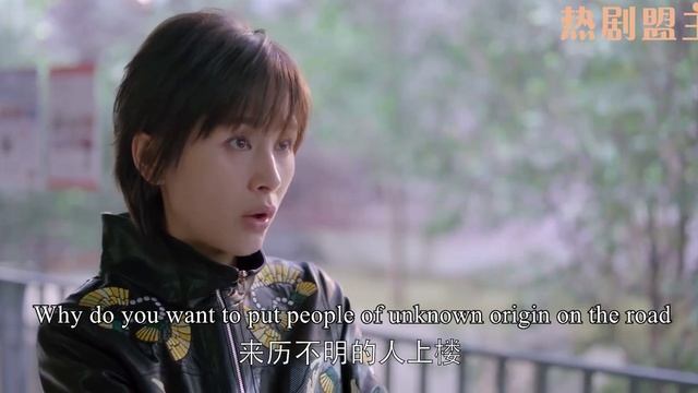 【Full Movie】總裁對灰姑娘一見鐘情，趁她不注意親吻她的臉頰，灰姑娘羞得轉過頭不敢看他！