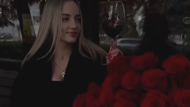 Маракеш feat. Максим Апрель - Красивая Девчонка (Remix) смотреть онлайн