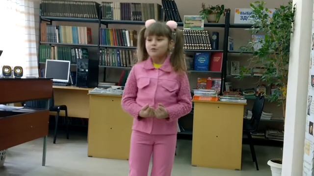 Аннушка Дубовская читает собственного сочинения песню Бабушка. смотреть онлайн