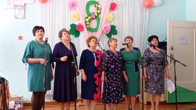 Концертная программа посвященная 8 Марта в с. Силино (4) смотреть онлайн