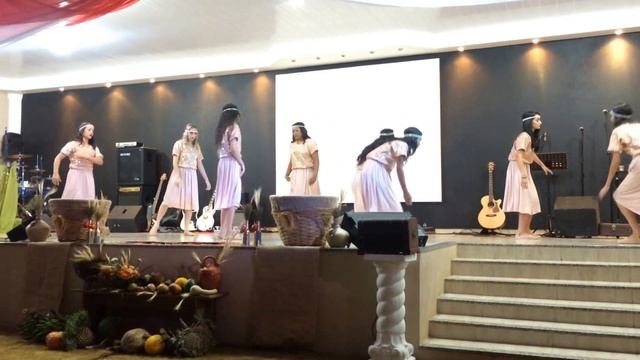 Coreografia Bendito Seja o Nosso Deus SNT Tapejara PR смотреть онлайн