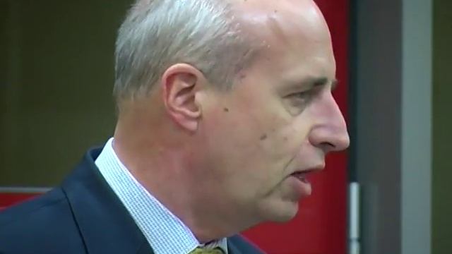 Integration: ein positiver Begriff - Wolfram Dette (Oberbürgermeister) смотреть онлайн