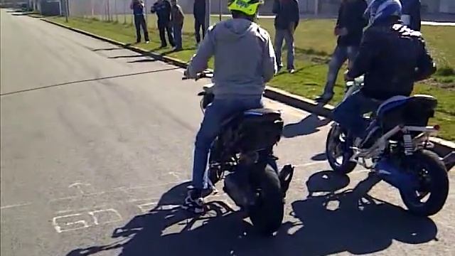 Malossi speed Vs. Polini Evo смотреть онлайн