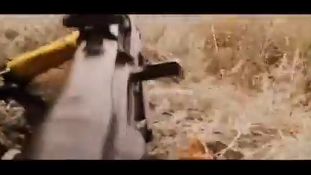 Это видео луч света, который добавляет настроение в кромешном совковом болоте! смотреть онлайн