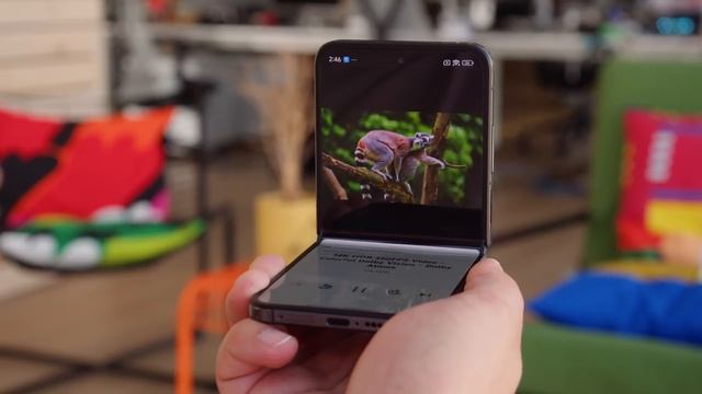 Xiaomi Mix Flip Review