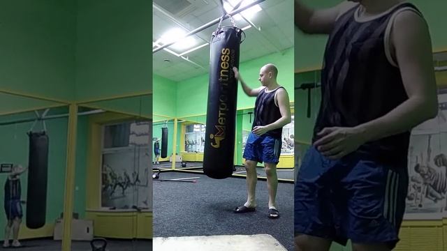 Тайский бокс. Мойка боксерского мешка. Муай тай. Фитнес. Кардио #cardio #motivation #sports #fitnes смотреть онлайн
