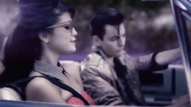 Selena Gomez The Scene - Love You Like A Love Song.flv смотреть онлайн
