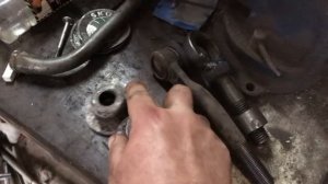 Замена сайлентблоков подрамника . Окончание работ .