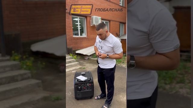 Новинка от Dinking 5500i , генератор инверторный, 5квт, тихий, есть АВР и есть дистанций пульт. смотреть онлайн