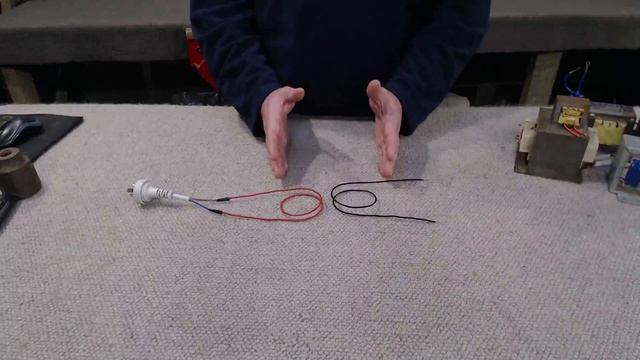 Transformers 101: How They Work & How To Wire Them смотреть онлайн