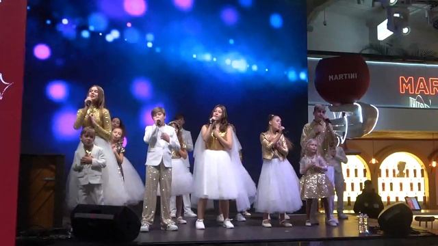 Непоседы(Ветер Перемен,Депо Три Вокзала, 10.11.24) смотреть онлайн