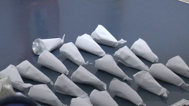 ТВ МВД. В Майкопе полицией возбуждены уголовные дела по факту сбыта сильнодействующих веществ. смотреть онлайн