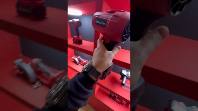 Китайский фен или розжиг для мангала ? Цена 40 баксов -1 АКБ и зарядное смотреть онлайн