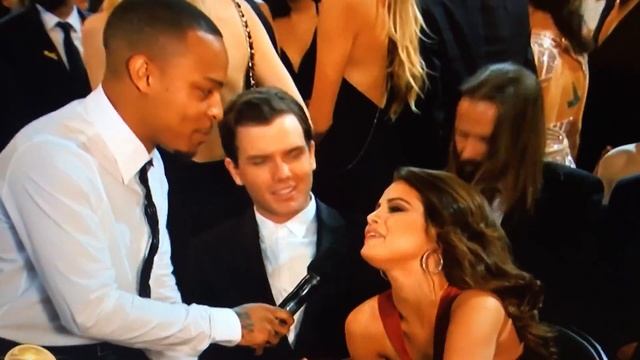 Bow Wow & Selena Gomez Grammys 2016 смотреть онлайн