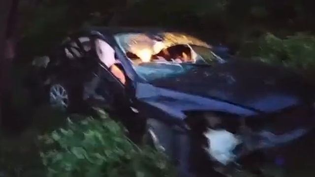 Повреждения автомобиля "Мазда" смотреть онлайн