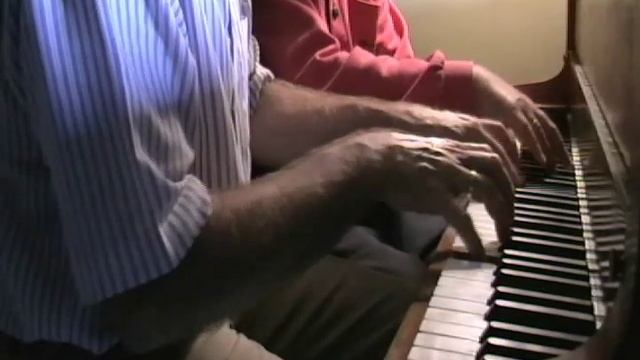 Dvorak, Slavonic Dance, op 46, no 4, Tempo di Menuetto смотреть онлайн