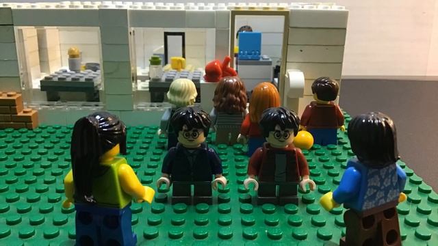 Baby Yoda Goes To School (LEGO Stop-motion) | Hailey R смотреть онлайн