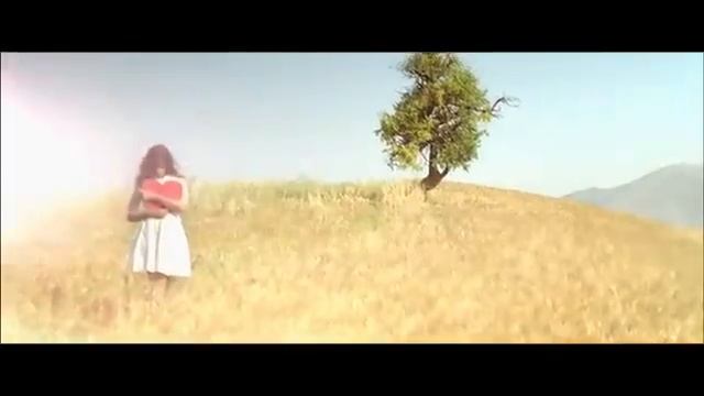 Indila   S.O.S (Clip Officiel)