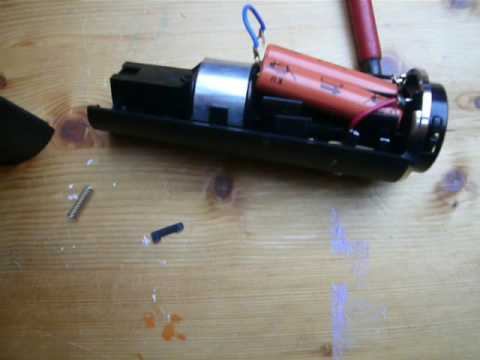 Philips QC 5055  Akku Wechseln