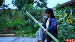 Bamboo Sofa竹沙发 | 为生活添一抹淡雅绿意，用砍下的竹子制些物件儿 |Liziqi channel