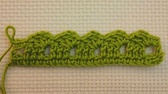 Простая обвязка края крючком для начинающих.Вязание каймы*binding edge crochet for beginners Урок 41 смотреть онлайн