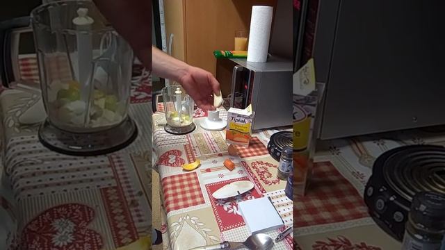 Ester смотреть онлайн