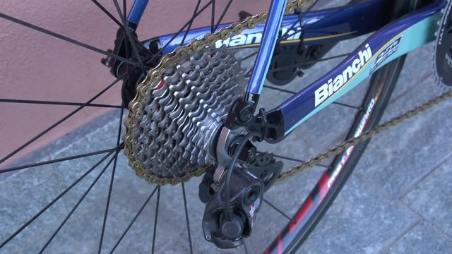 Bianchi Oltre XR Vacansoleil-DCM Team Bike