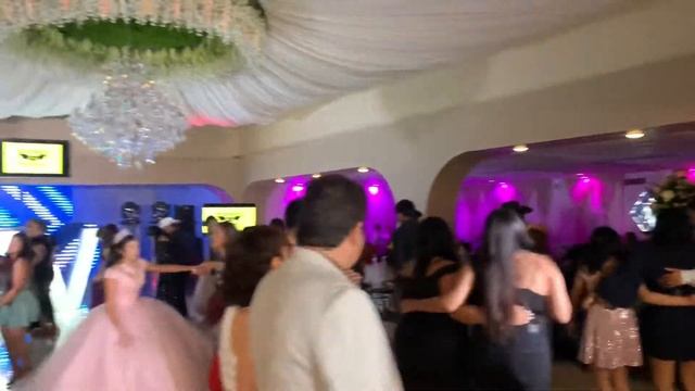 James dj Batman XV Ester pecina смотреть онлайн