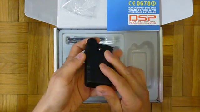 BAOFENG UV-3R UNPACKING (PART 2) смотреть онлайн