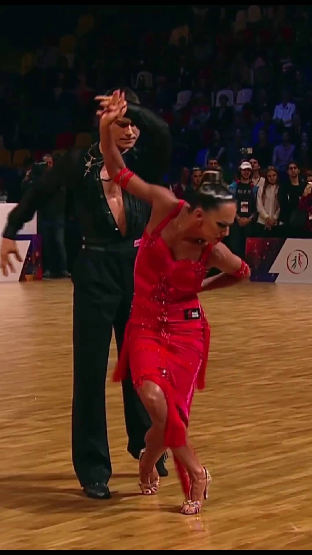 Бальные танцы. Чемпионат мира 2019 смотреть онлайн