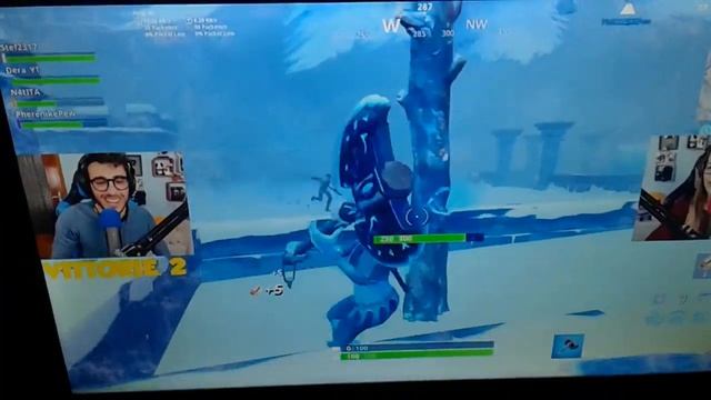 Evento sfera di ghiaccio-Two players one console смотреть онлайн