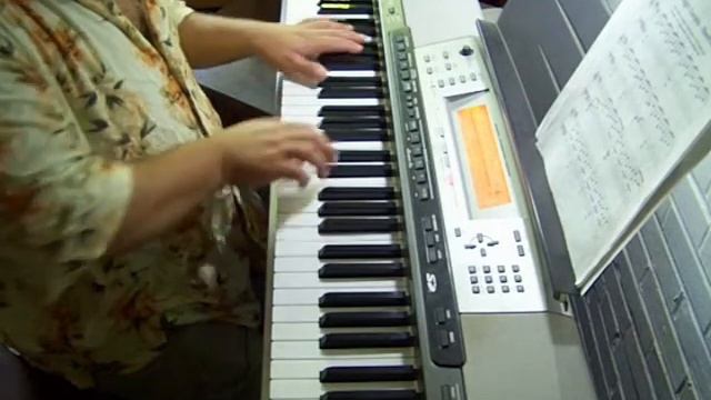 Popular songs ranging from Classic rock to Beethoven! смотреть онлайн