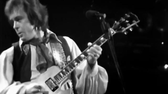 Quicksilver Messenger Service - Mona - 12/28/1975 - Winterland (Official)