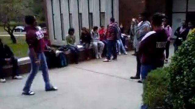 After hours at DMAE смотреть онлайн