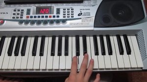 Из фильма Весна на Заречной улице на синтезаторе