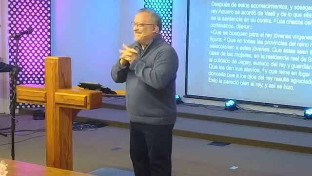 Ester 2:1-11 "Pastor Roberto Correa" смотреть онлайн