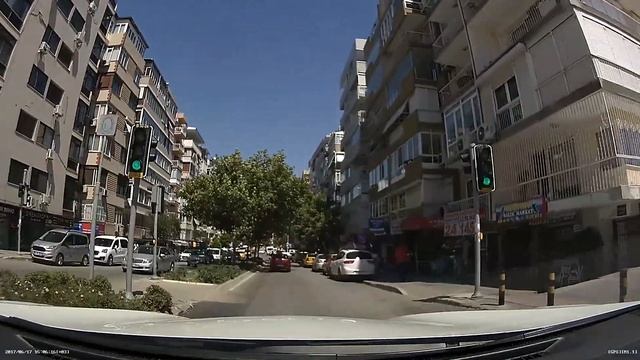 Araç kamerası blacksys cf100 gündüz смотреть онлайн