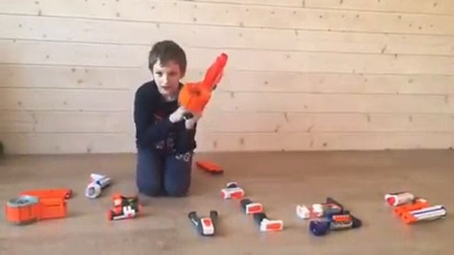 Обзор комбинаций на бластер NERF STRYFE смотреть онлайн