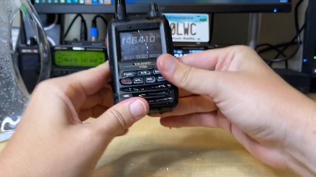 Is the Yaesu FT5D Really Waterproof? Let’s Find Out! смотреть онлайн