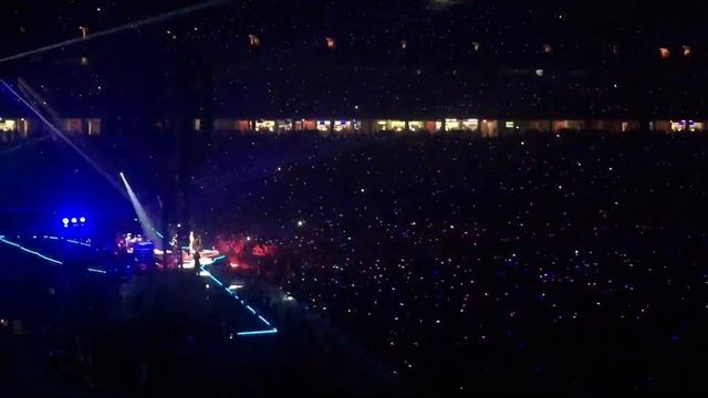 Coldplay- Charlie Brown смотреть онлайн