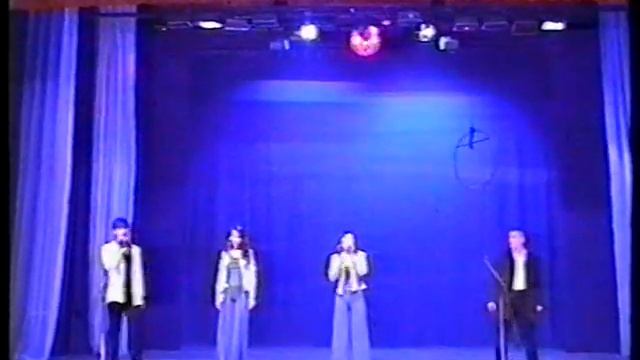 Гимн (вокальная студия "Дебют" - А.Лагунов, А.Фёдоров, С.Титовская, Т.Дьякова и А.Ан) смотреть онлайн