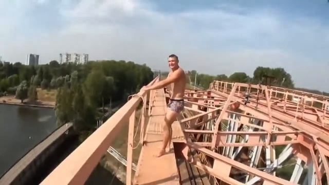 Классные прыжки в воду смотреть онлайн