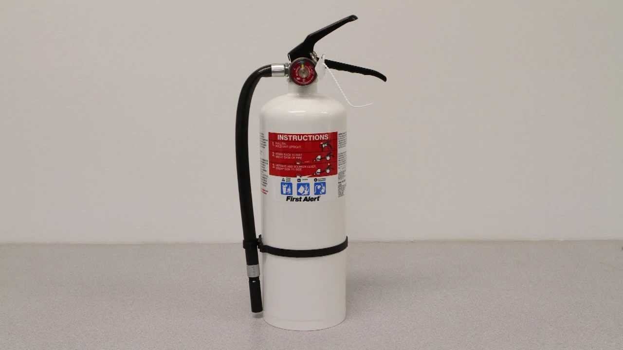 HOME2- First Alert Rechargeable Compliance Fire Extinguisher UL rated 2-A:10-B:C смотреть онлайн