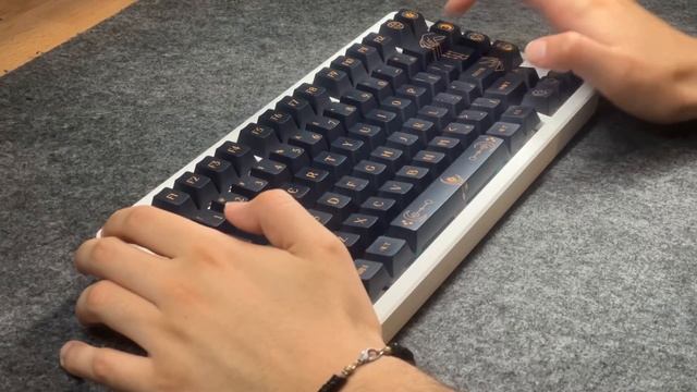 Womier SK75 w/ Gazzew Boba U4Ts смотреть онлайн