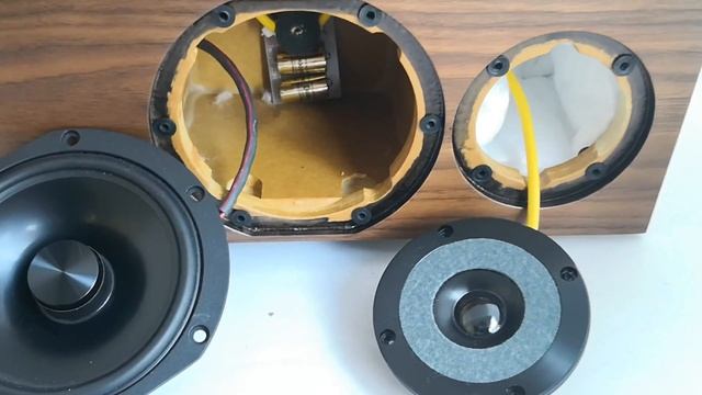 The drivers: Audio Physic TEMPO Plus | Deep unboxing смотреть онлайн
