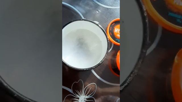 🧡Отмыла пригоревшую кашу в кастрюле с помощью порошка Biotrim Mystik💛 смотреть онлайн